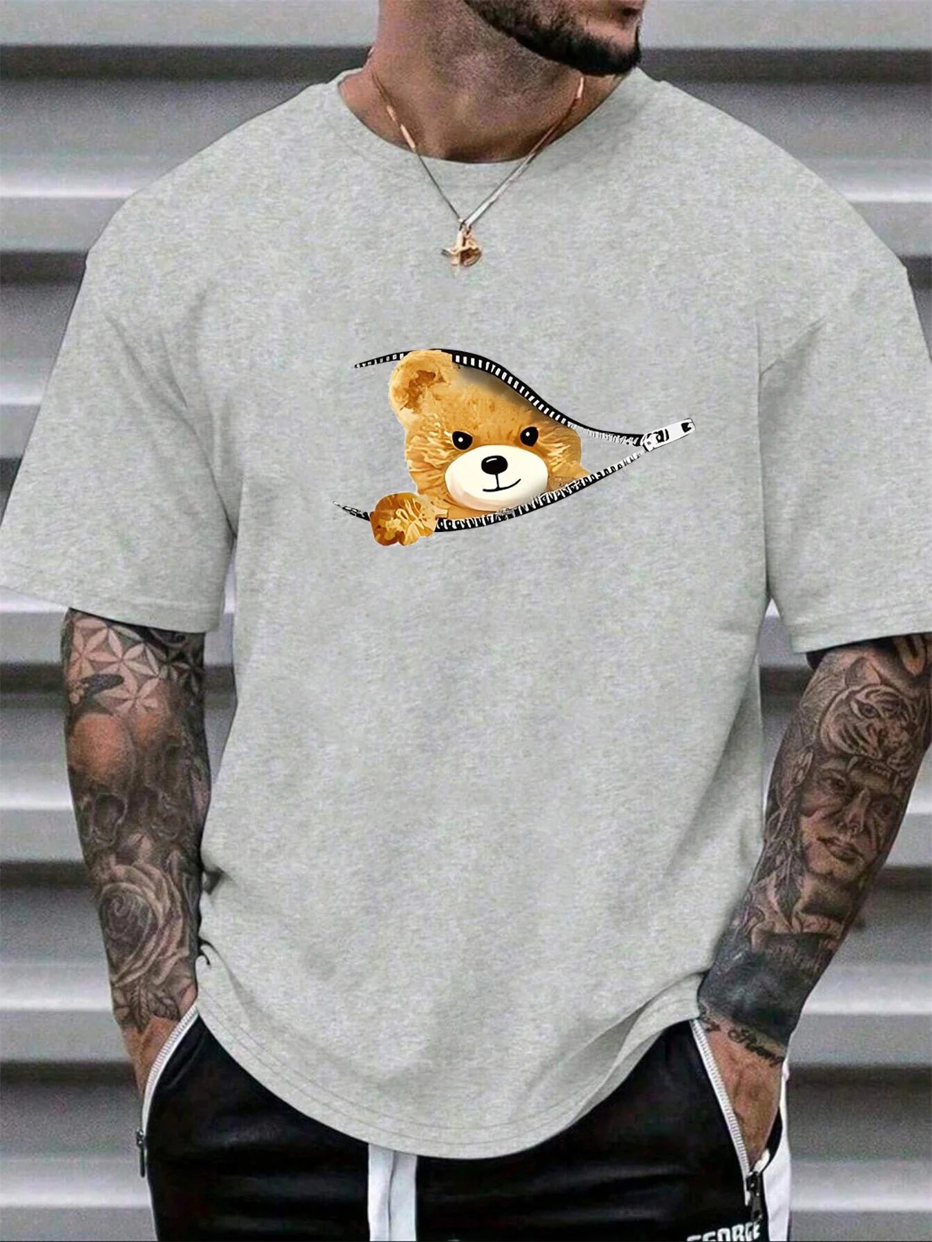 cotton men's summer loose fitting Stylish Bear Pattern short sleeved T-shirt